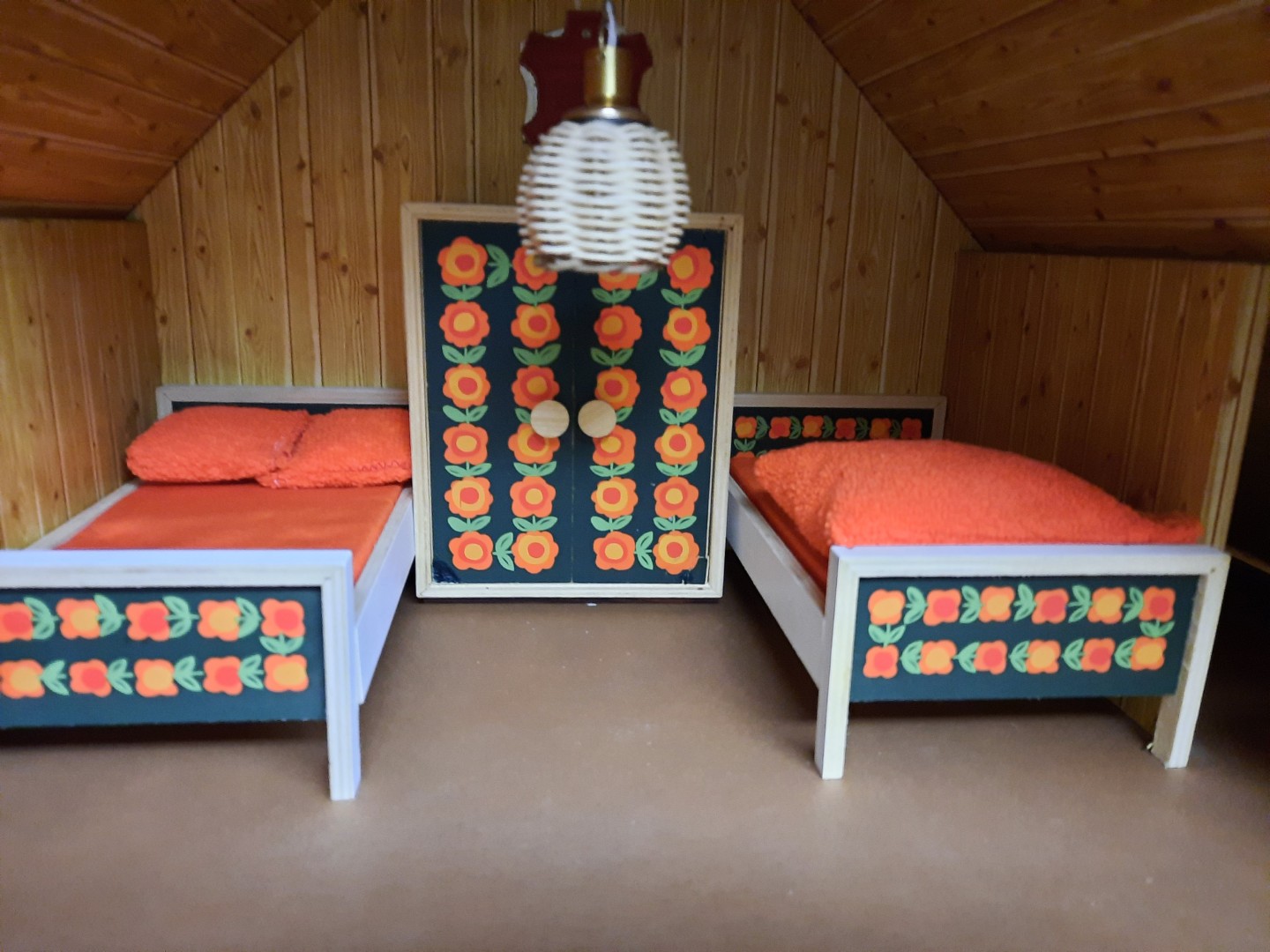 Schlafzimmer/Dachgeschoss